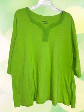 Southern Expressions Women's Bright Lime Green Embroidered Scoop Neck Blouse 3X